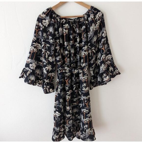 H&M Black Off the Shoulder Ruffle Sleeve Tropical Print Flouncy Dress Size M - Picture 2 of 6